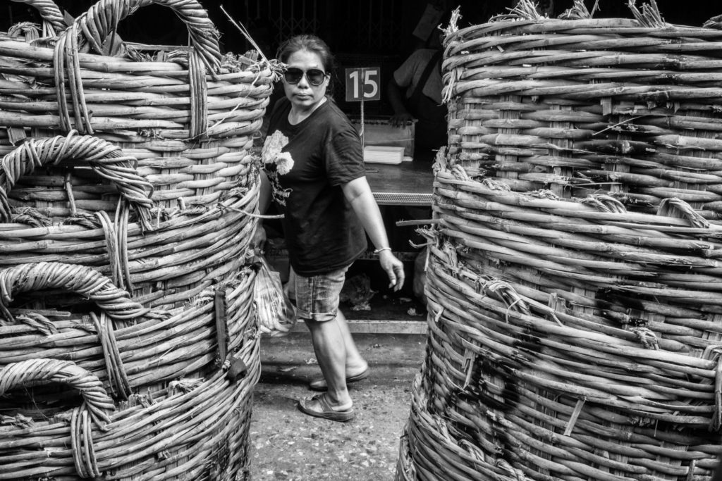 Khlong Thoey Market, Bangkok